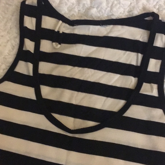 Feels like Paris SET of Striped Tank & Dog Socks - Picture 3 of 6